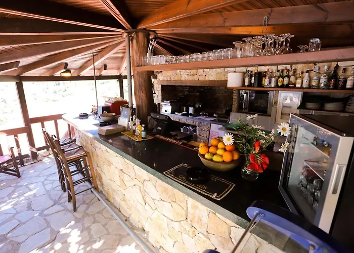 Hotel Bastas