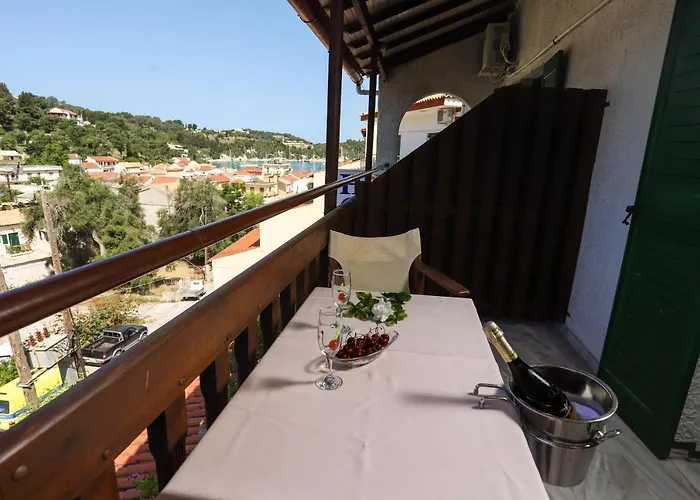 Hotel Bastas Lákka