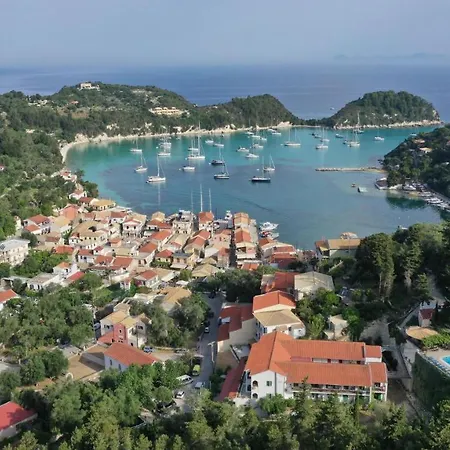 Bastas & Lakka (Paxos)