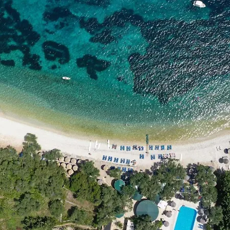 Bastas & Hotel Lakka (Paxos)