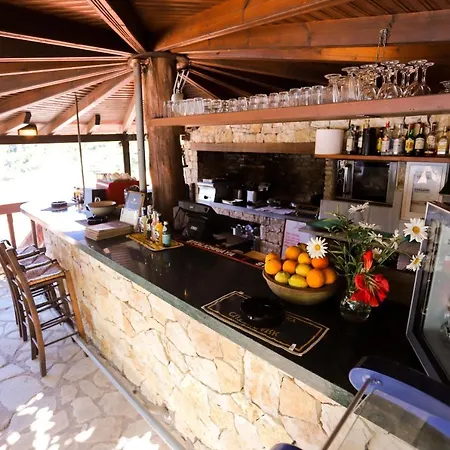 Otel Bastas &