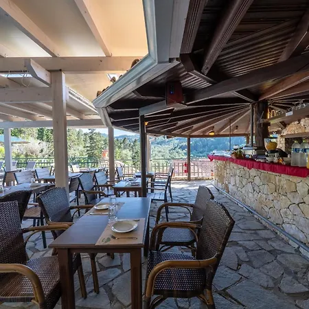 Otel Bastas & 2*
