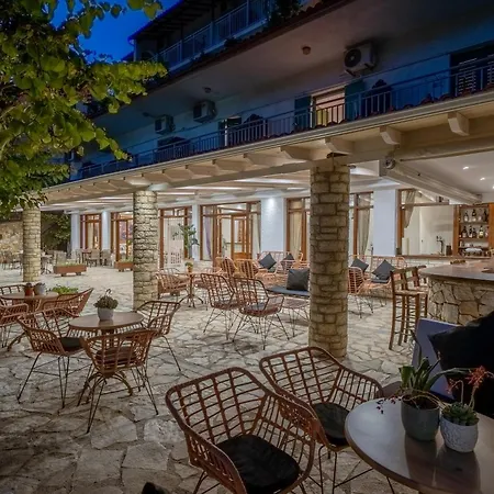 Bastas Λάκκα